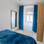Apartament Threen *
